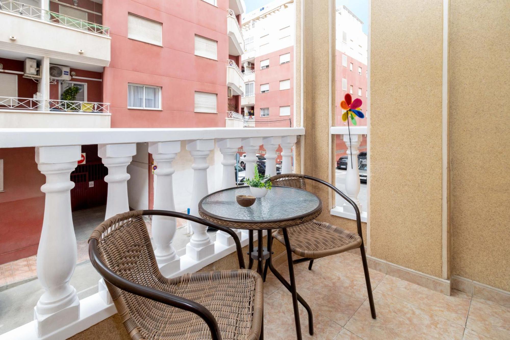 Jose Hurtado Apartamento Torrevieja Exterior foto